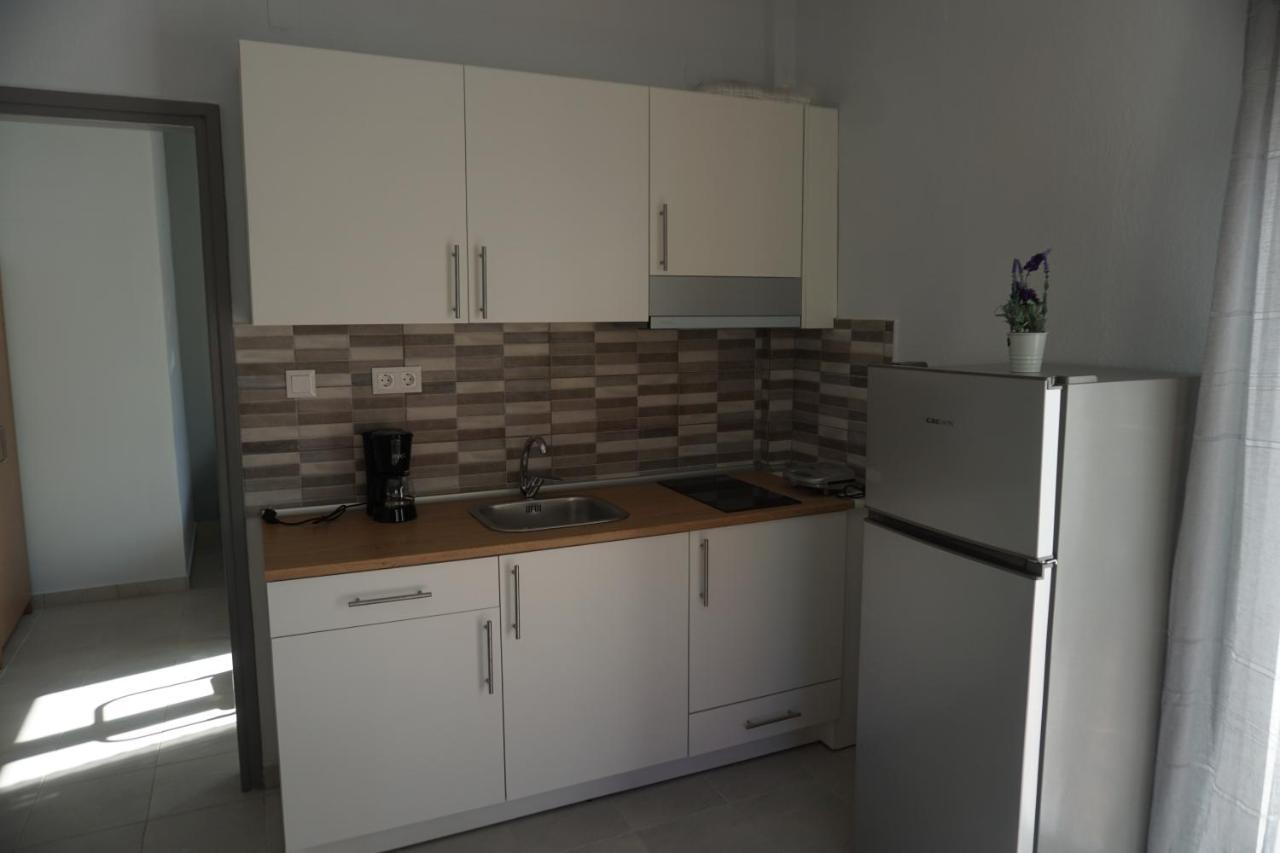 Park View Apartment In Paralia Dionisiou Exterior foto